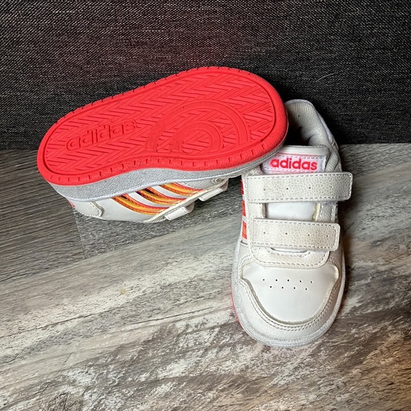 Adidas toddler Grand Court 2.0 Sneakers size 6 - Picture 4 of 5